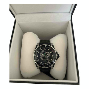 Gucci dive black steel watch