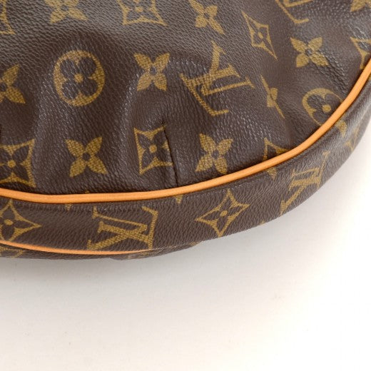Louis Vuitton Croissant MM Monogram Canvas Shoulder Bag