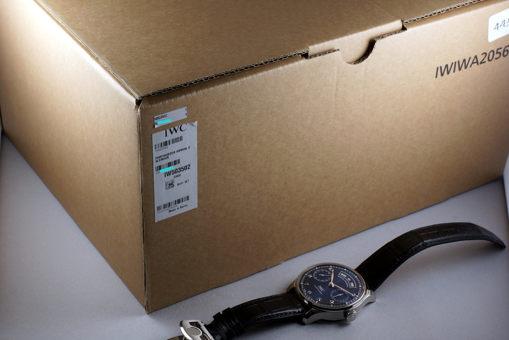 2016 IWC ANNUAL CALENDAR IW503502 WITH BOX AND PAPERS