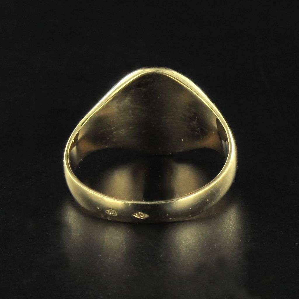 Signet gold woman