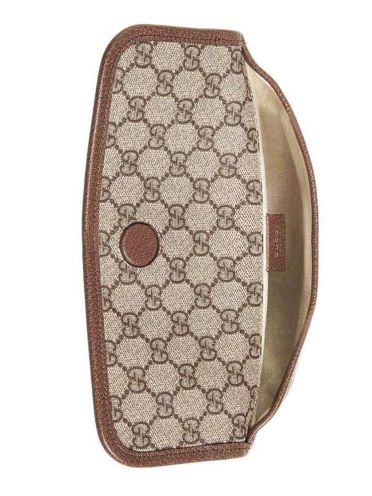 Neo Vintage GG Supreme Belt Bag open