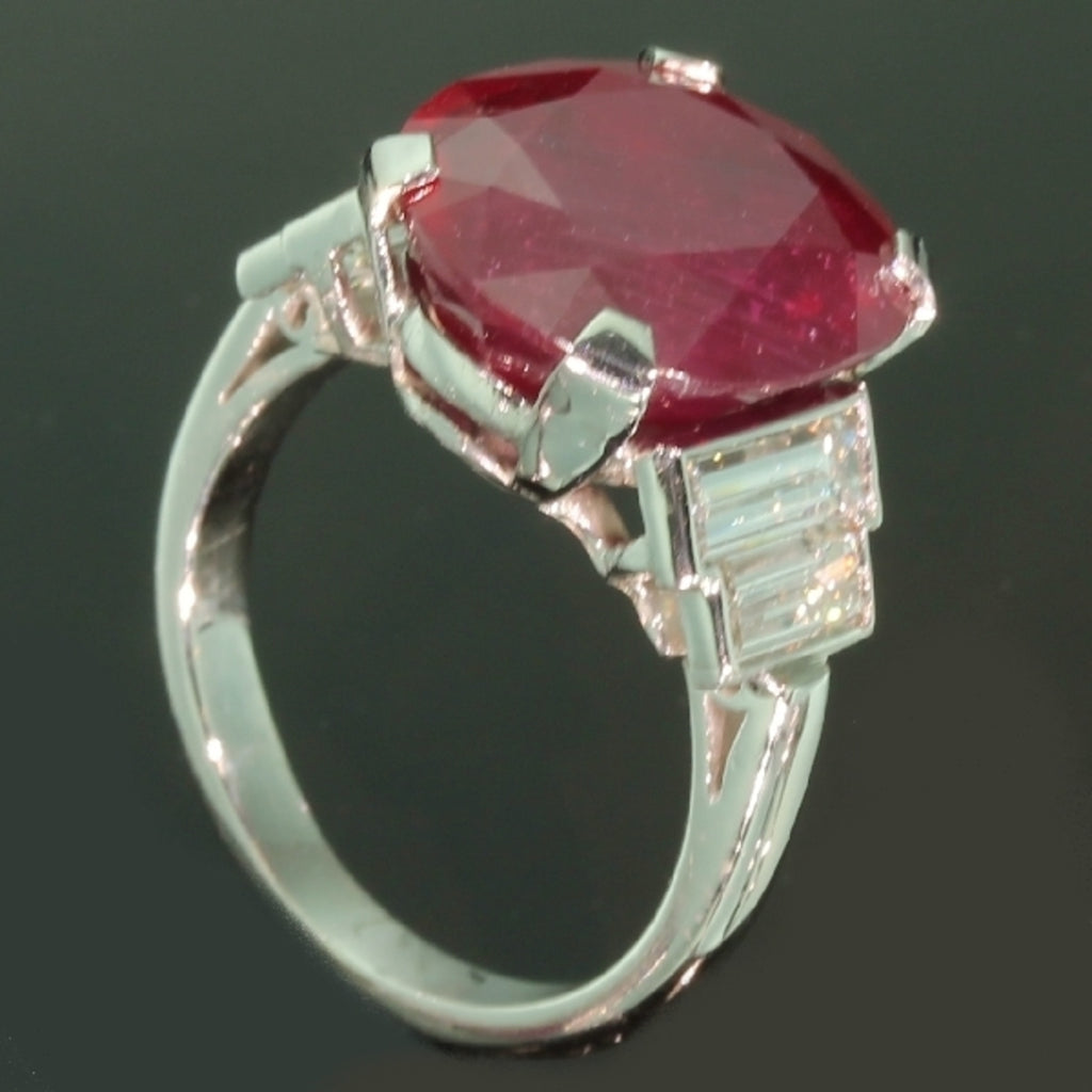 Platinum estate diamond engagement ring