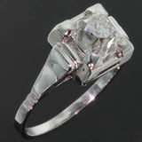 Art Deco engagement ring with diamond