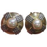 Non Signé / Unsigned art déco gold metal earrings