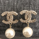 Chanel cc gold metal earrings