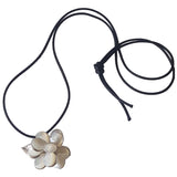 Chanel camélia white silver necklaces