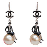 Chanel cc black  earrings