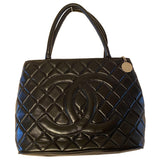 Chanel médaillon black leather handbag