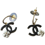 Chanel camélia black ceramic earrings