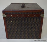 1920s Goyard Hat Trunk or Malle Goyard à Chapeaux Avec Chassis