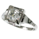 Art Deco engagement ring with diamond