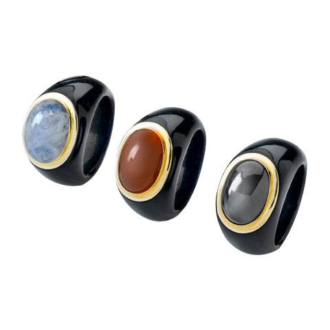 BLACK JADE, MOONSTONE AND 14KT GOLD STATEMENT RING