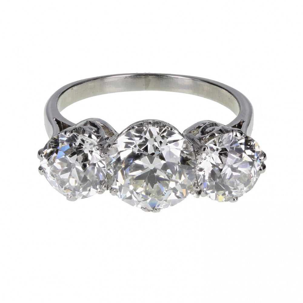 1920s Traditional Three Stone Diamond Ring in Platinum