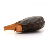 Louis Vuitton Croissant MM Monogram Canvas Shoulder Bag