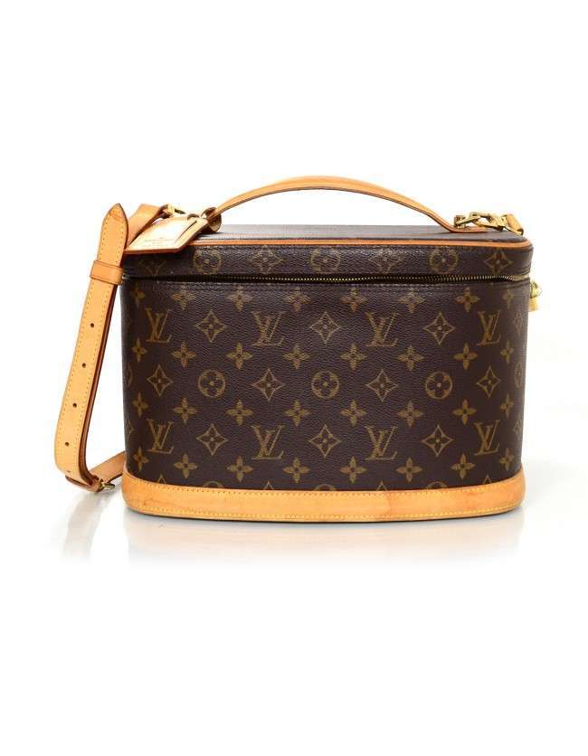 Louis Vuitton train case  Louis vuitton cosmetic bag, Chanel cosmetics,  Chanel makeup