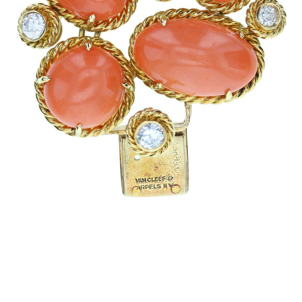 1950s Vintage Van Cleef & Arpels Coral and Diamond Bracelet