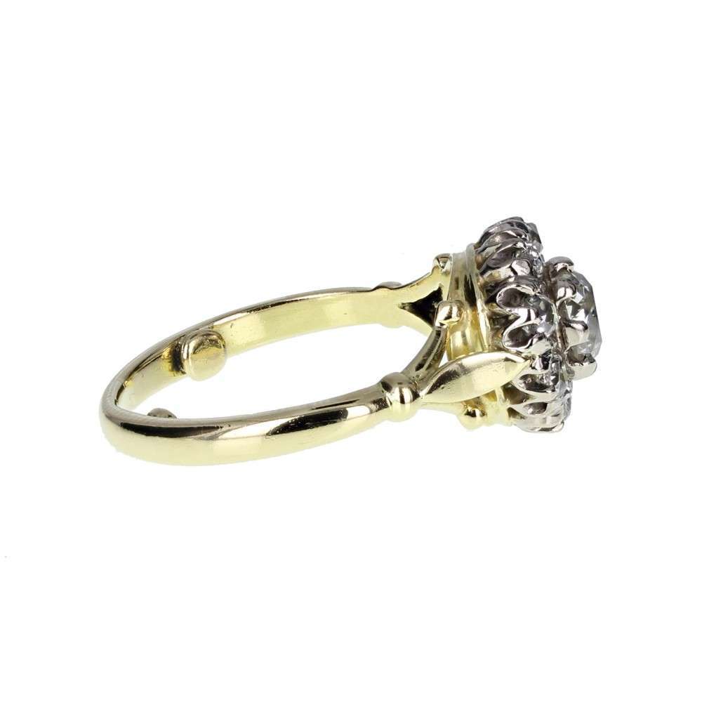 Antique Diamond Daisy Cluster Ring in 18ct Gold