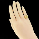 Signet gold woman