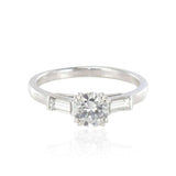 Solitaire diamond and baguette diamonds