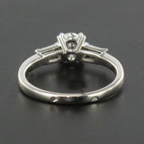 Solitaire diamond and baguette diamonds