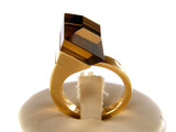 GUCCI RING CHIODO COCKTAIL IN 18KT YELLOW GOLD AND FUMÈ QUARTZ