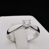 Solitaire ring in 18 kt/750 white gold with diamond