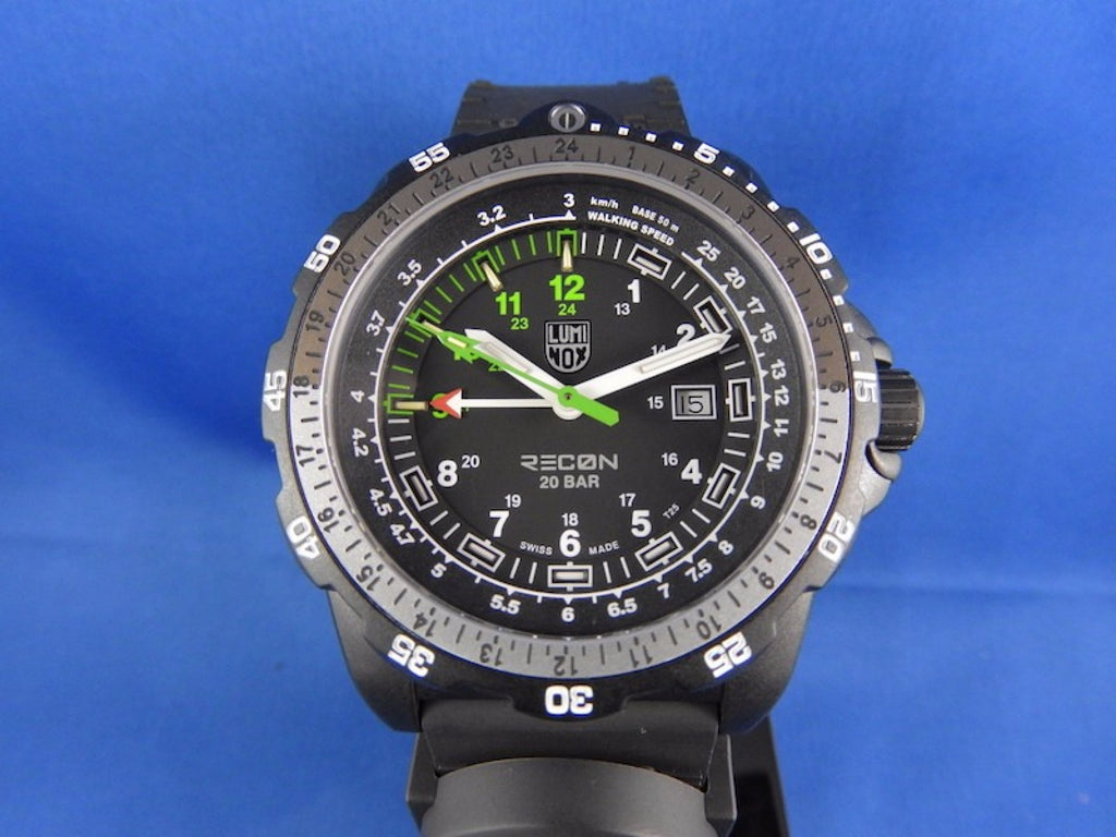 Luminox recon nav spc 2025