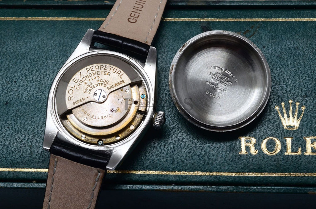 Rolex Circa 1945 32mm Oyster Perpetual Chronometer "Bubbleback"