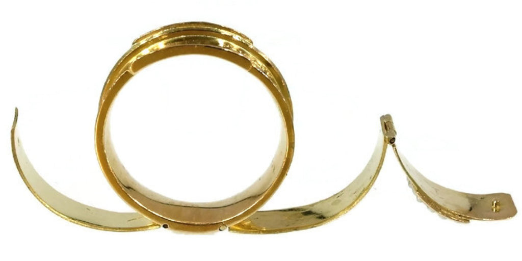 Gold Victorian belt ring with pearls