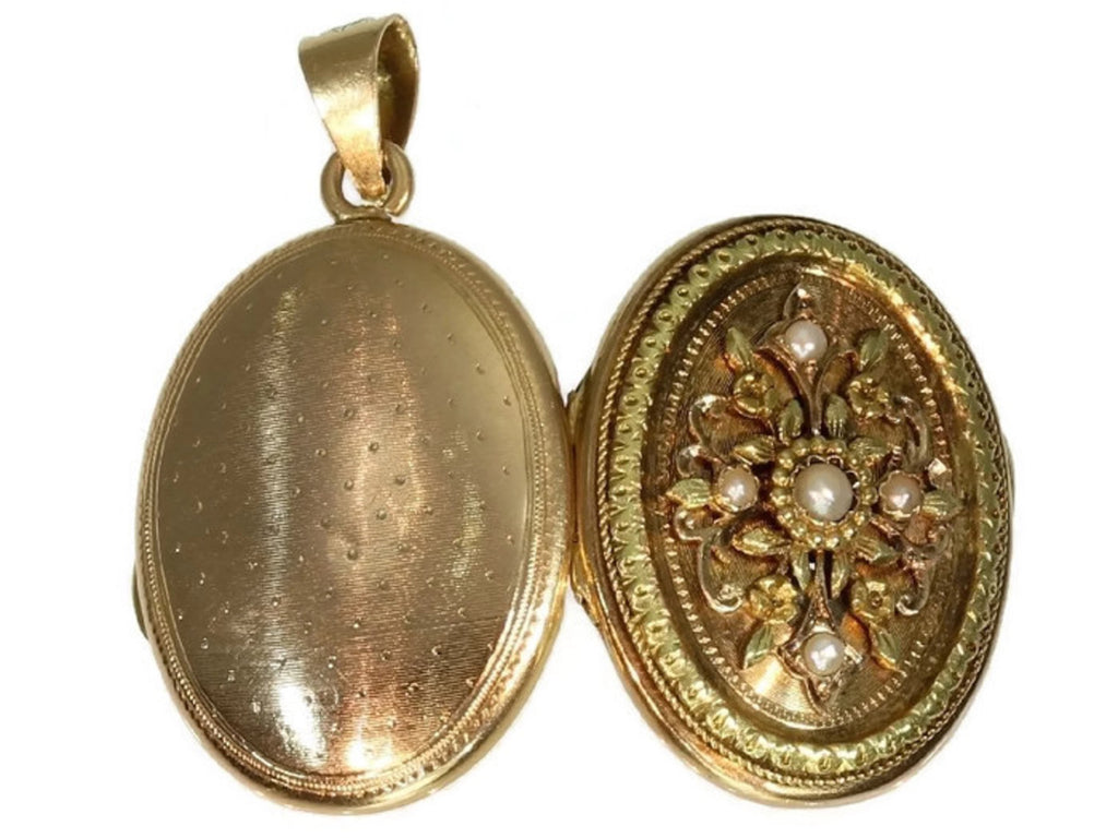 19th century multicolored gold locket