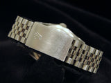 Pre Owned Mens Rolex Stainless Steel Datejust with a Silver Tapestry Dial 16220
